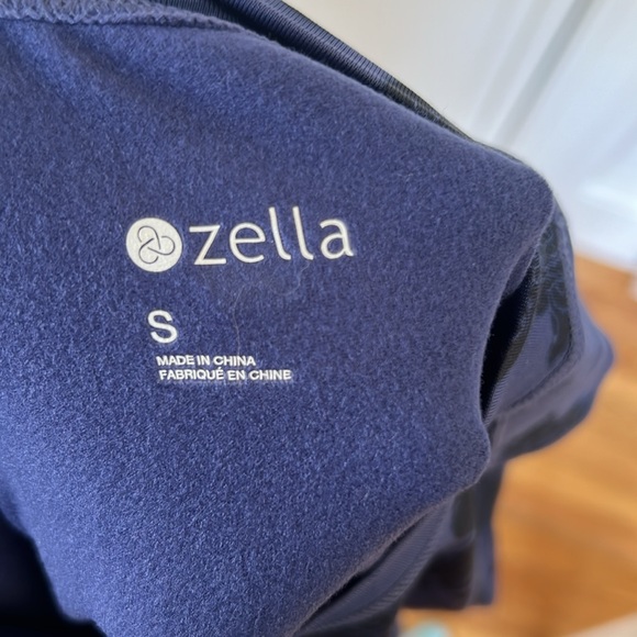 Zella fleece-lined workout top *NWT* - Picture 6 of 6